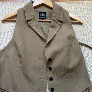 Zara Women's Tan Vest Jacket and matching skirt